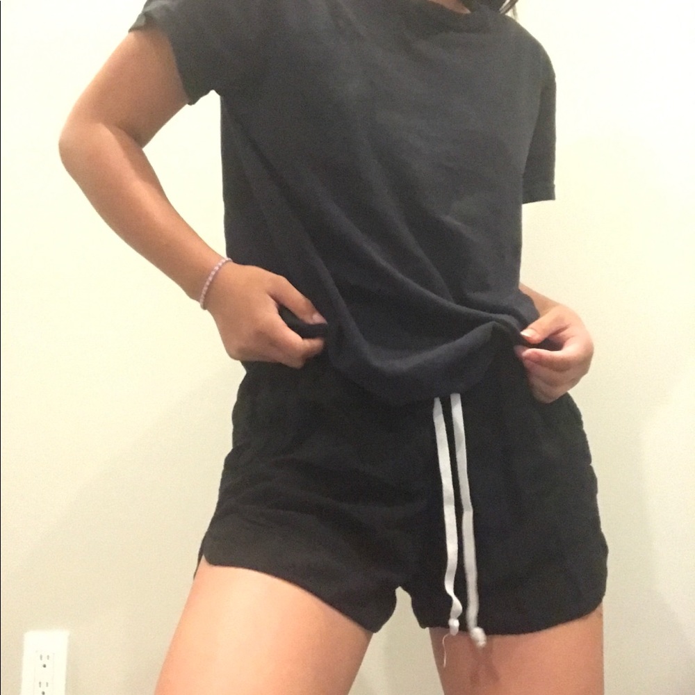 brandy melville black shorts